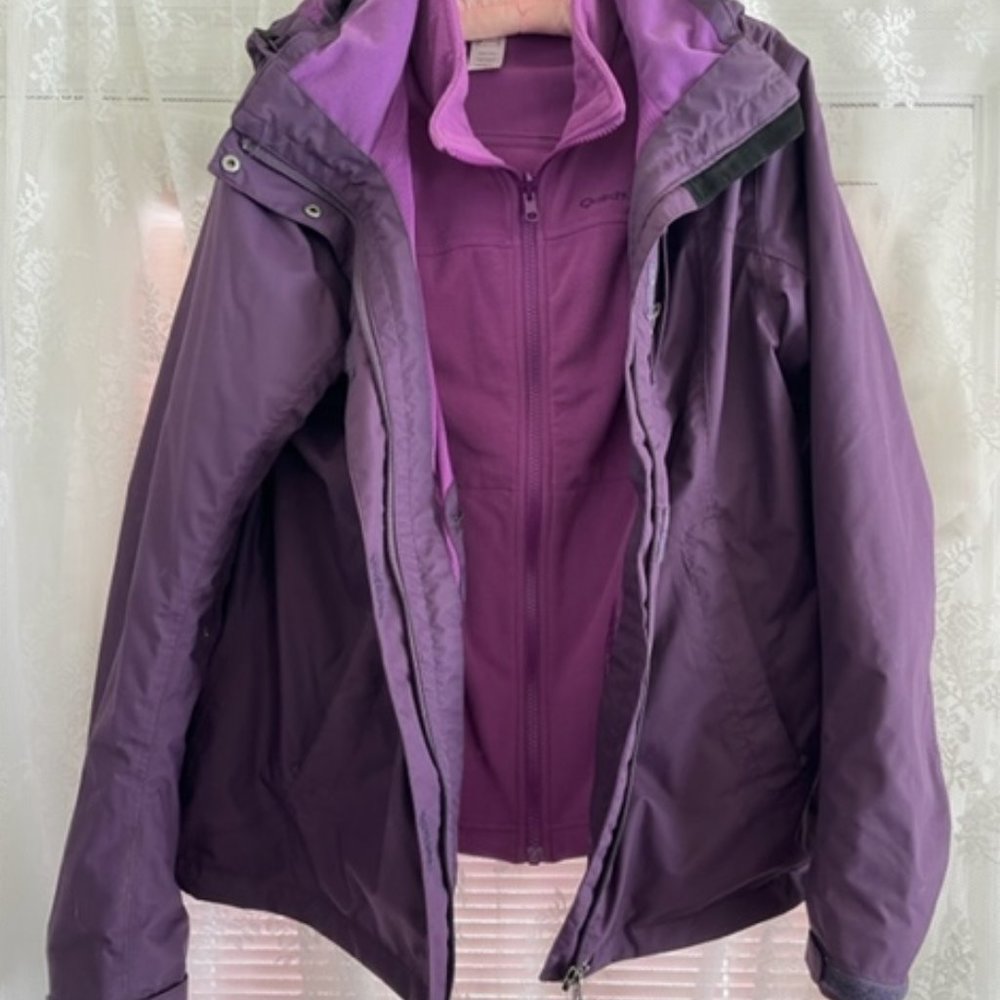 QUECHUA PLUM COLOURED WOMEN'S ANORAK JACKET, SIZE M
